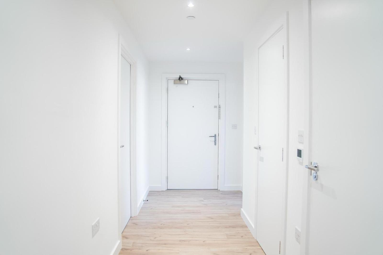 4 Guests - Close Airport - 25min Appartamento Londra